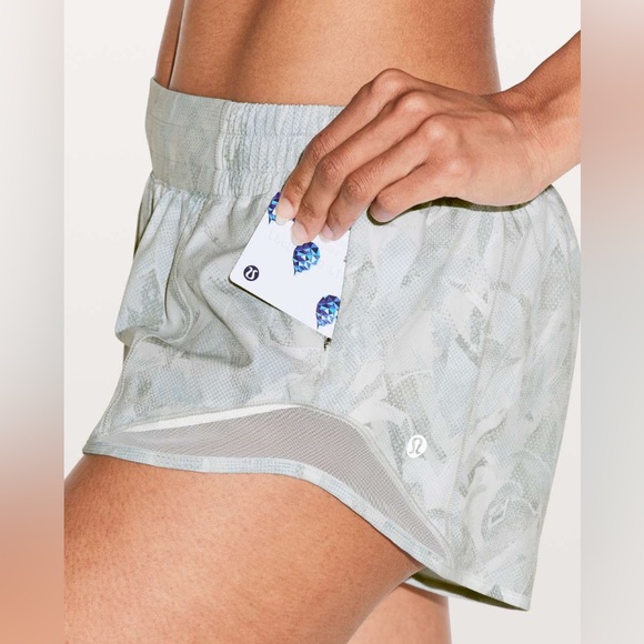 💥Hotty Hot Shorts Jasmine 2.5” - Picture 2 of 6